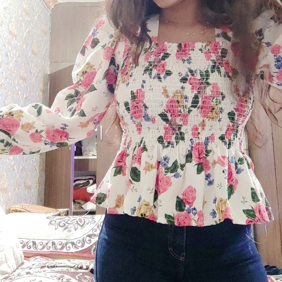 Tops - Floral top